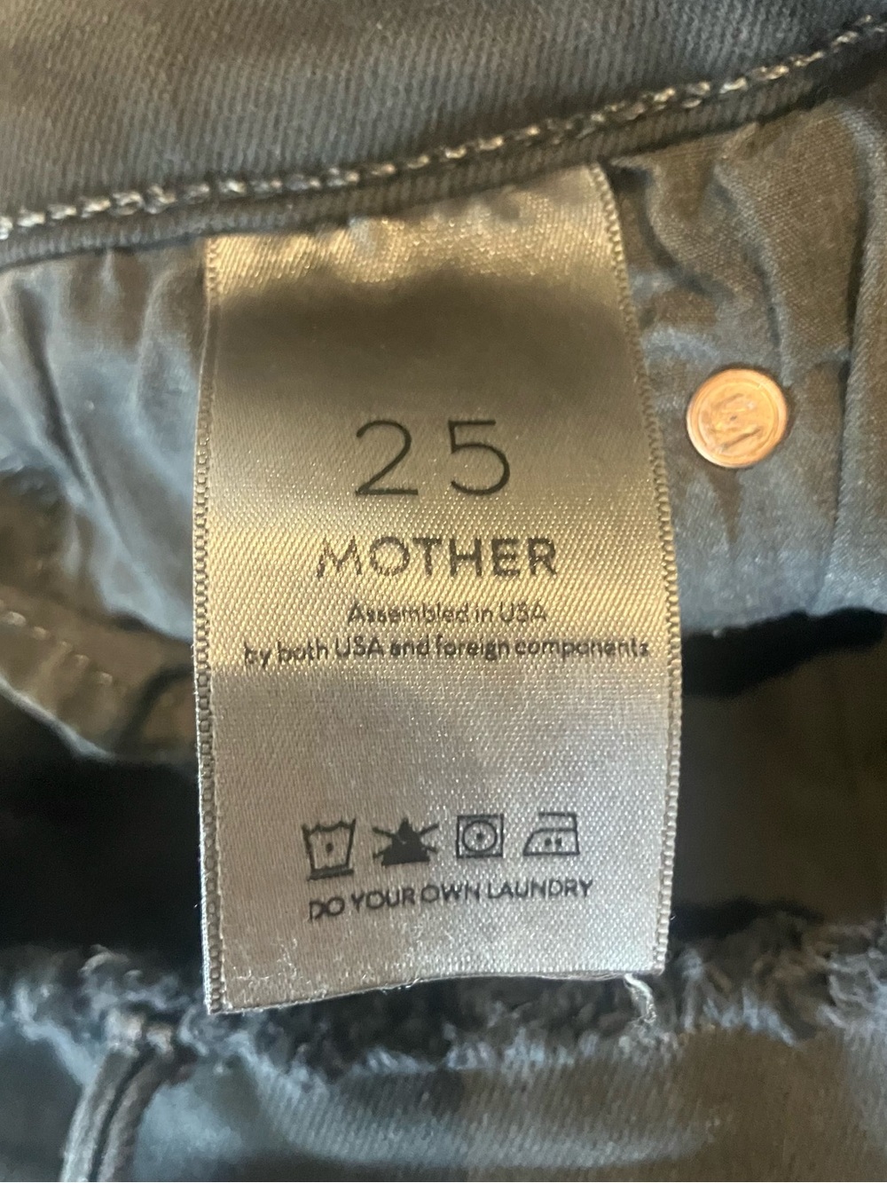 MOTHER Double Fray Charmer Jean - Picture 6 of 8